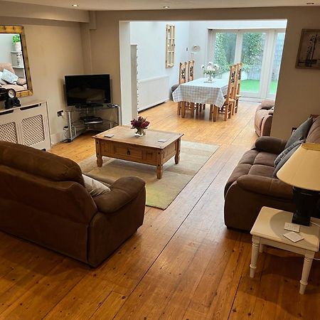 Large 2-Bed House Derbyshire Off Chatsworth Rd Честерфилд Экстерьер фото